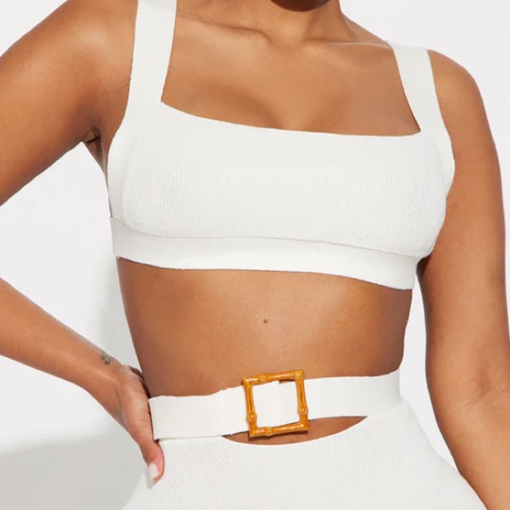 White two piece outfit - Picture 2 of 3
